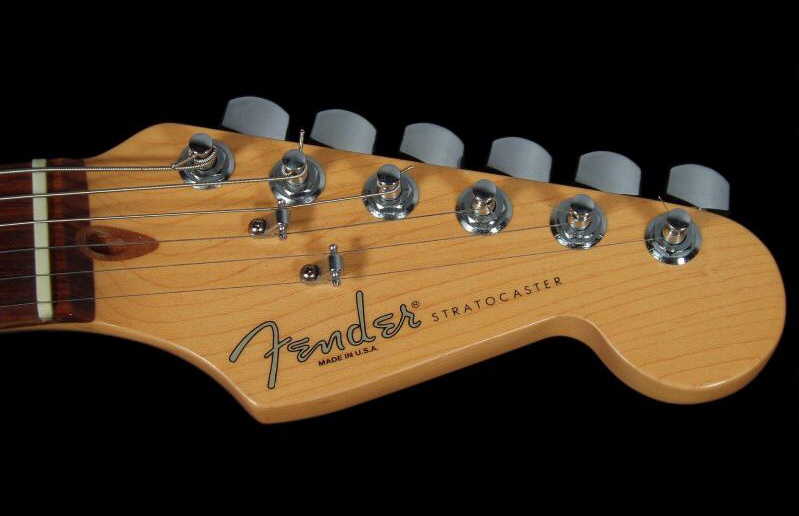 FENDER USA STRATOCASTER LONESTAR STRAT 50TH heads.jpg